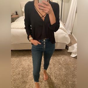 Quarter sleeve cross over top